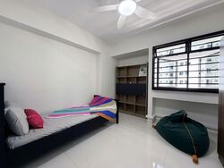Blk 306B Anchorvale Place (Sengkang), HDB Executive #561498101